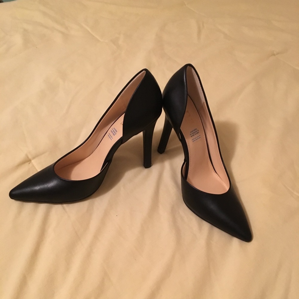 Black heels